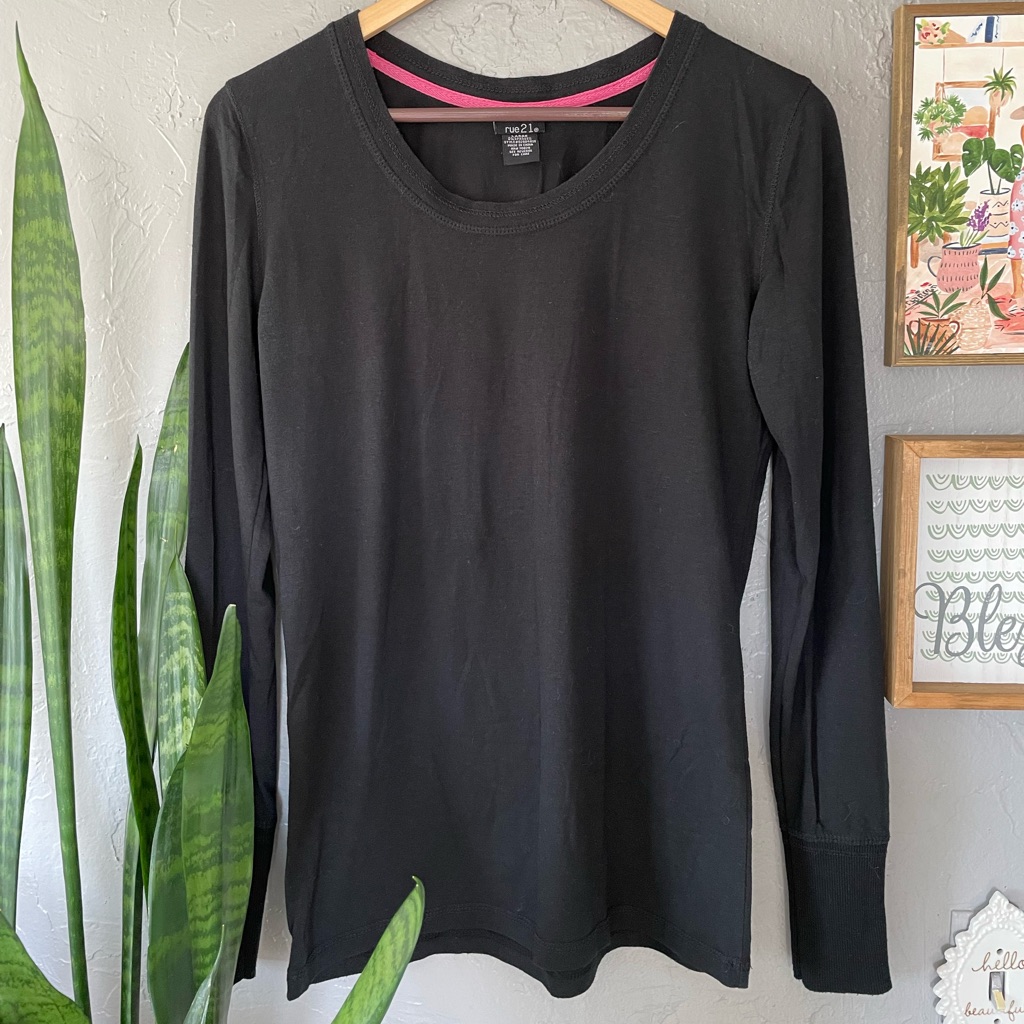 Long Sleeve Basic, Size Large